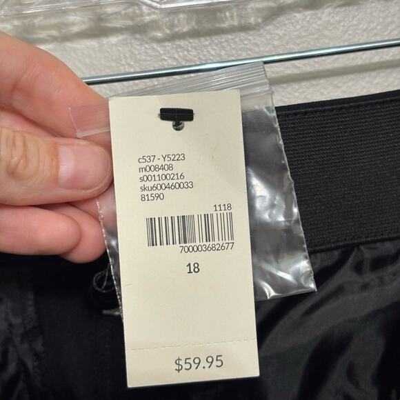 NWT Lane Bryant The Madison Straight Leg Stretch Pants in Black - Size 18 - Picture 8 of 10